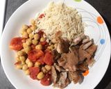 Foto del paso 4 de la receta: Bowl con cerdo, garbanzos y arroz