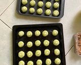 Foto langkah ke 5 dari resep Klepon cookies isi palm sugar.