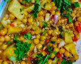 A picture of step 14 of Chana chaat or chickpeas.