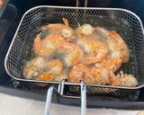 Foto del paso 4 de la receta: Camarones fritos con jalapeño