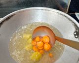 Foto langkah ke 2 dari resep Sup Telur Puyuh.