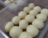 Foto langkah ke 3 dari resep Tanpa Telur, Tanpa Ulen: Roti Sobek Kukus.