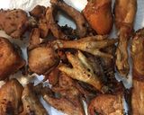 Foto langkah ke 2 dari resep Ayam Saus Mentega.