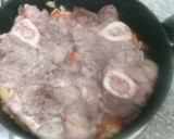 Foto del paso 4 de la receta: Ossobuco de ternera al vino tinto con setas