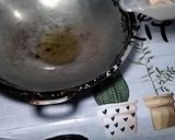 Foto langkah ke 2 dari resep 7 >< Nasi Goreng Istimewa.