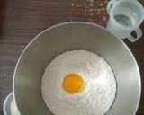 Foto langkah ke 1 dari resep Flower doughnut.