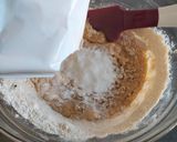 Foto del paso 8 de la receta: Bizcocho de pera pocha