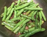 Foto langkah ke 2 dari resep Tumis Buncis Daging Szechuan.