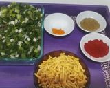 A picture of step 1 of Spring onion and bhavnagari gathiya nu shak.