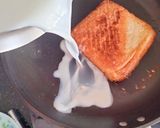 A picture of step 2 of Bread toast meetha.