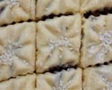 A picture of step 2 of Traditional Eastern Baked Maqrout.