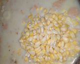 Foto langkah ke 3 dari resep Creamy Corn Soup.