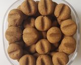 Foto langkah ke 4 dari resep Coffee Cookies (Kue Kopi).