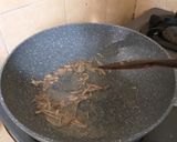 Foto langkah ke 2 dari resep Nasi goreng teri sawi putih.