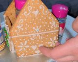 Foto del paso 14 de la receta: Casita de galletas de jengibre 🎅😉!