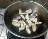 எண்ணெய் கத்தரிக்காய் குழம்பு ரெசிபி ஸ்டேப் 2 புகைப்படம்