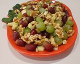 Foto del paso 4 de la receta: Macedonia de Manzana, Uvas y Arroz Inflado