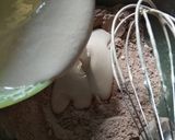 Foto langkah ke 6 dari resep Brownies kukus nyoklat moist ekonomis (no mixer).