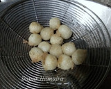 Foto langkah ke 8 dari resep Cilok Goreng Telur.