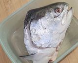Foto langkah ke 1 dari resep 118. Sup Kepala Salmon ala S**hi Tei versi Gak Pedes.