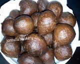A picture of step 7 of Chocolate puff puff.
