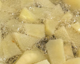 Foto del paso 8 de la receta: Contramuslos de pollo guisados en salsa