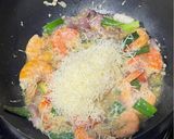 Foto langkah ke 4 dari resep 37. Creamy Garlic Shallot Butter Prawn.