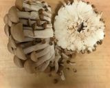 A picture of step 1 of Marinated mushrooms made with salted rice malt.