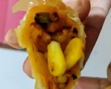 A picture of step 6 of Italian samosa.
