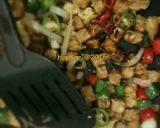 Foto langkah ke 5 dari resep Tumis Tempe Cabe Ijo.