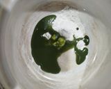 Foto langkah ke 2 dari resep Roti Bakar Isi Vla Matcha.