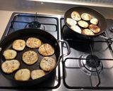 A picture of step 7 of Grilled aubergines 🍆.