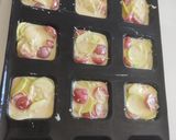 Une image de l'étape 1 de Quiche sans pâte courgette tomate cerise.