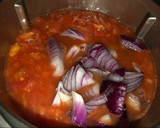 Foto del paso 3 de la receta: Crema de tomates con queso azul