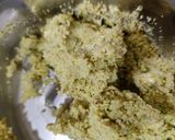 A picture of step 2 of Kunafa Dates.
