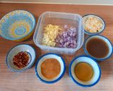 Foto langkah ke 2 dari resep Pad Mee Korat (ผัดหมี่โคราช).