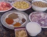 A picture of step 1 of Anday choly ka salan.