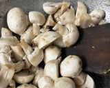 #प्रोटीन फाइबर इडली सांभर साथ क्रीमी मशरूम 🍄 रेसिपी चरण 5 फोटो
