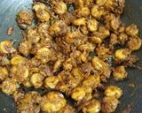 A picture of step 4 of Prawn Kadai Roast.