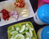 Foto langkah ke 1 dari resep Tumis Timun Gak Pake Lama.
