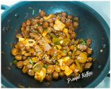 A picture of step 6 of Soya Chunk Chilli Paneer.