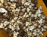 Foto del paso 3 de la receta: Pochoclos de chocolate 🍫