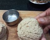 A picture of step 5 of Bread pocket bonda.