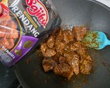 Foto langkah ke 2 dari resep Rendang Padang bumbu instant.