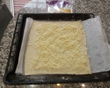 Foto del paso 5 de la receta: Hojaldre enrollado de pollo y queso