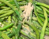 Foto langkah ke 3 dari resep Braised Garlic Green Beans.