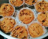 Foto langkah ke 7 dari resep Muffin ubi kuning kukus.
