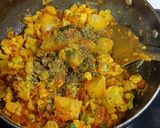 A picture of step 6 of Cauliflower potato masala.