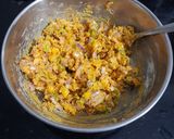A picture of step 2 of Crispy Corn, Bell Pepper, and Onion Fritters.