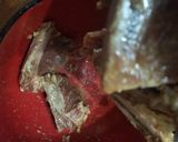 A picture of step 2 of Chinese Stir Fry Black Pepper Beef Ribs 黑椒牛仔骨.